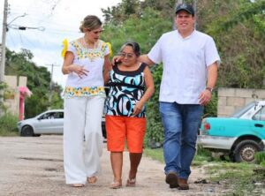 Atienden Adrián Quiróz y Lina Fernández, problemas de los tizimileños